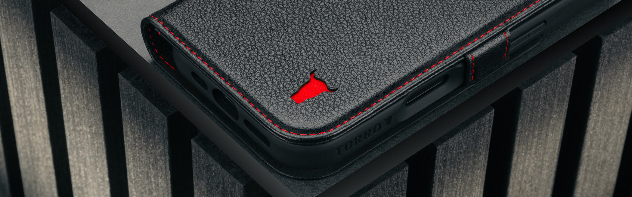 iPhone 17 Cases