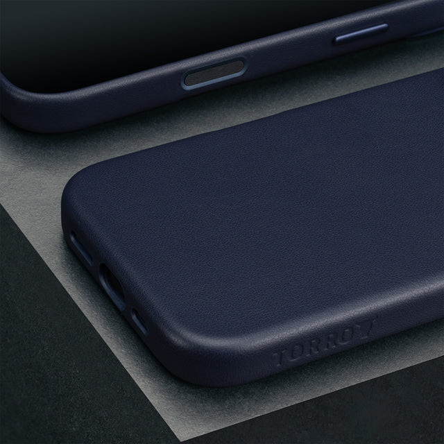 Blue Leather Slimline Bumper Case for iPhone 16 Pro Max