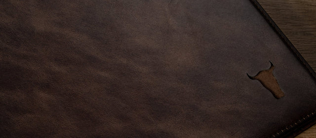 Close up of the TORRO Dark Brown Leather