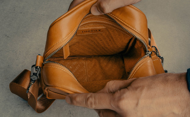 Leather Crossbody Shoulder Bag Feature Focus