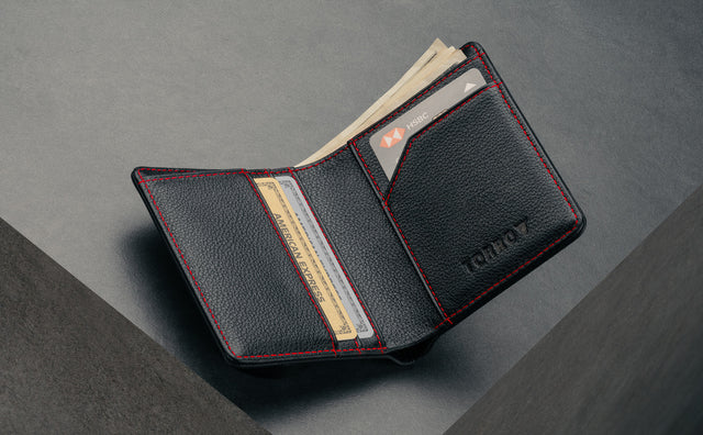 Bifold Leather Wallet (with RFID Protection) Feature Focus