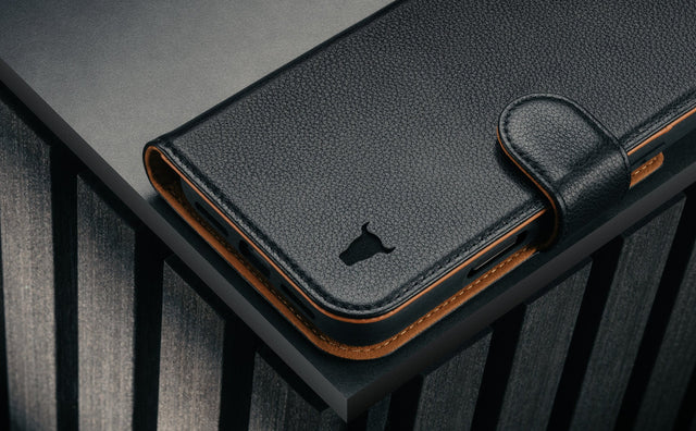 Apple iPhone Air 2-in-1 Leather Wallet Case (with Detachable Cover & MagSafe Compatible) Feature Focus