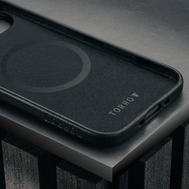 Microfibre lined frame in the Black Leather Bumper Case for iPhone 17 Air