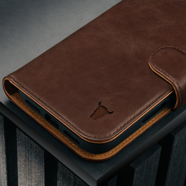 Dark Brown Leather Detachable Case for iPhone 17 Pro