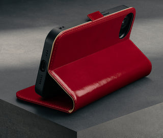 Stand function of the Red Leather Wallet Case for iPhone SE4 (2025)